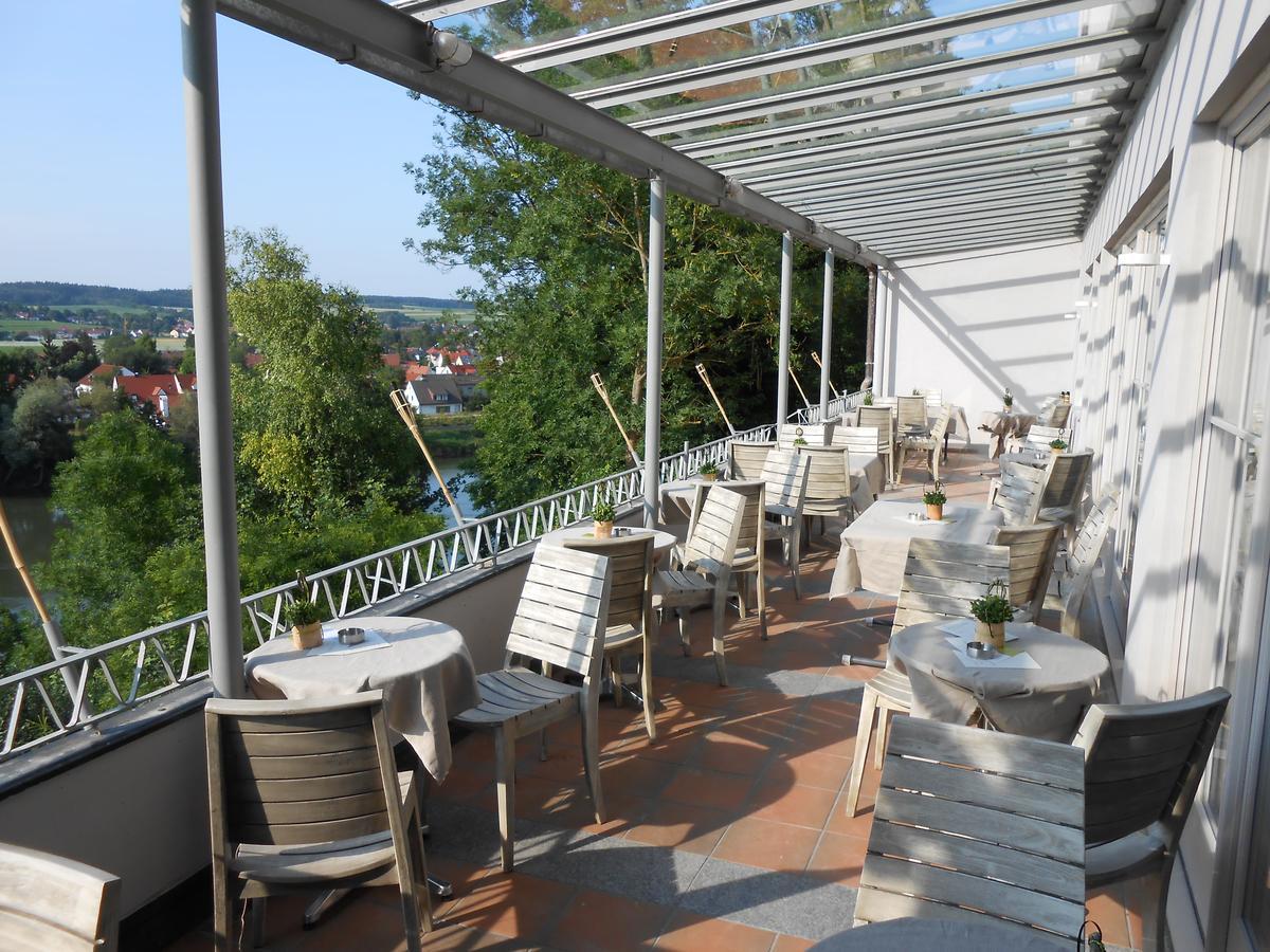 aussicht bio hotel restaurant cafe Neuburg an Der Donau Exterior foto