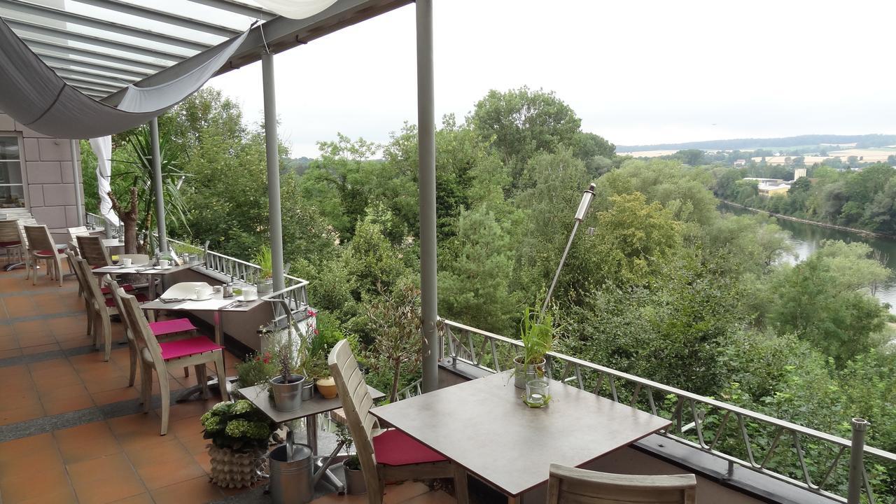 aussicht bio hotel restaurant cafe Neuburg an Der Donau Exterior foto